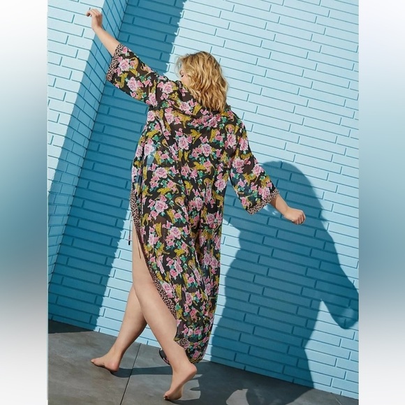 Torrid Leopard Floral Kimono Cover-Up - Picture 2 of 6